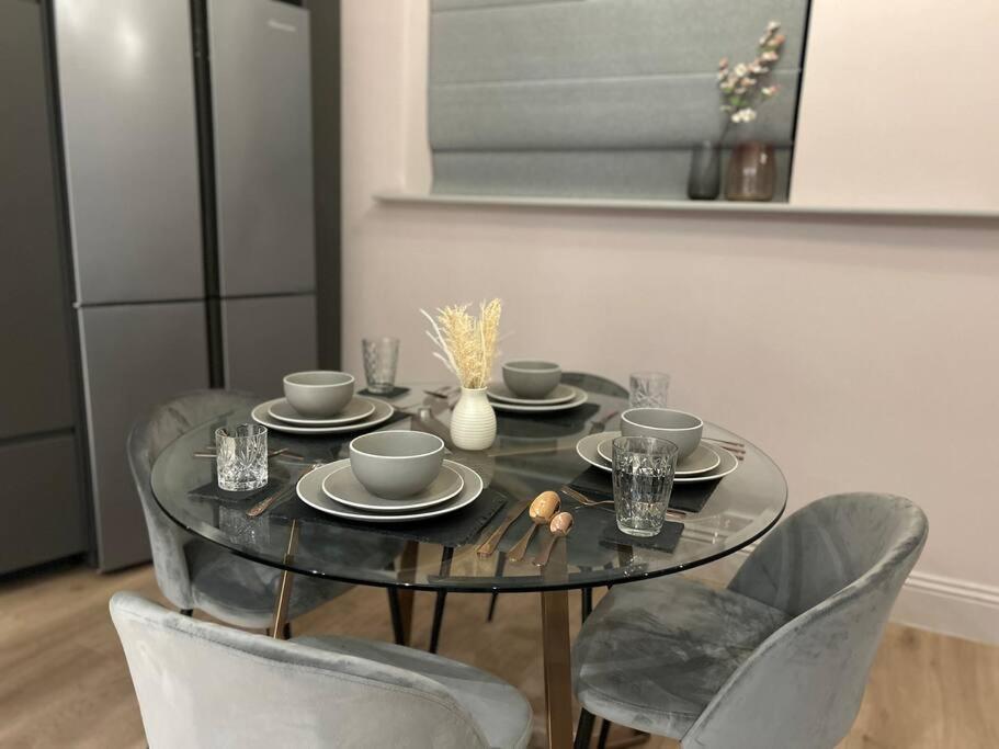 Bella Ruiz Penthouse In Manchester City Centre ภายนอก รูปภาพ